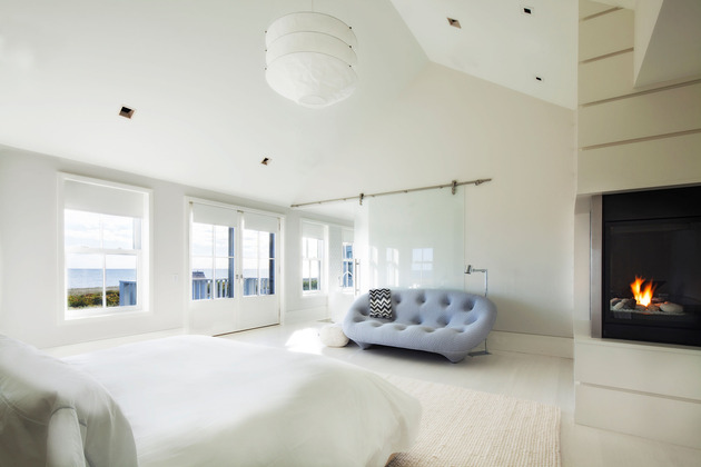 traditional-exterior-hides-colourfully-contemporary-interior-29-master-bedroom.jpg