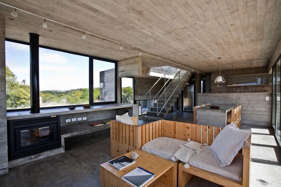 low-maintenance-concrete-beach-house-12-living.jpg