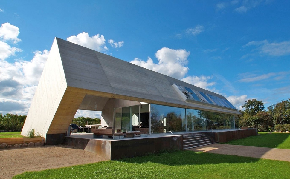 minimalist-home-unique-interpretation-gabled-roof-2-front.jpg