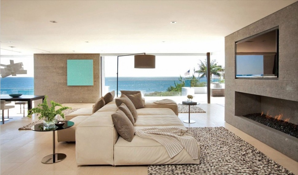beautiful-family-beach-house-with-stunning-views-7.jpg