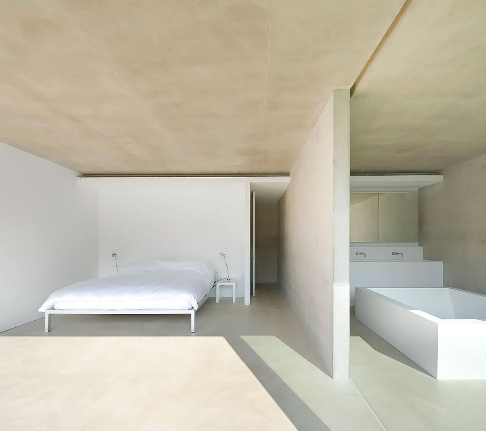 minimal-white-extension-to-traditional-british-home-23-bedroom-bathroom.jpg