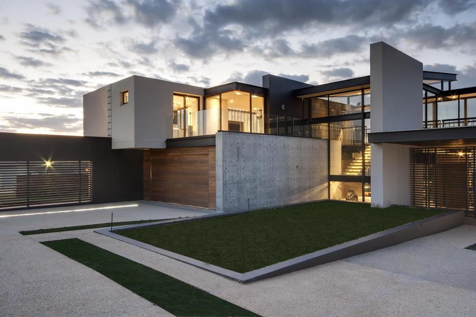 geometric-concrete-steel-home-stone-water-elements-3-driveway.jpg