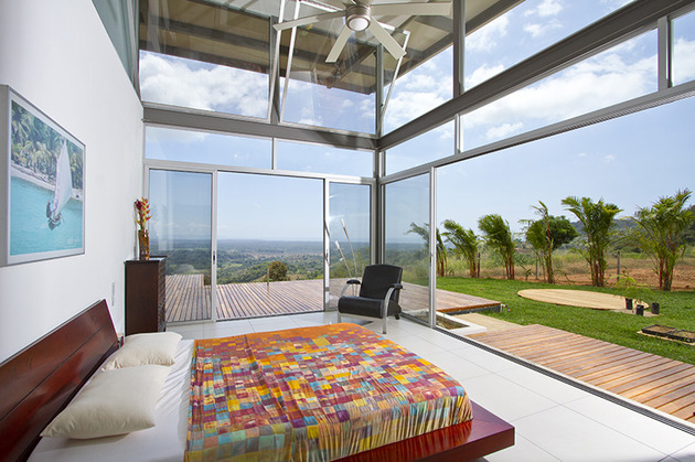 2-adjustable-eaves-create-thermal-comfort-glass-house-17-bed.jpg