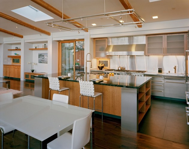 4200sqft-home-designed-around-cooking-views-8-kitchen.jpg