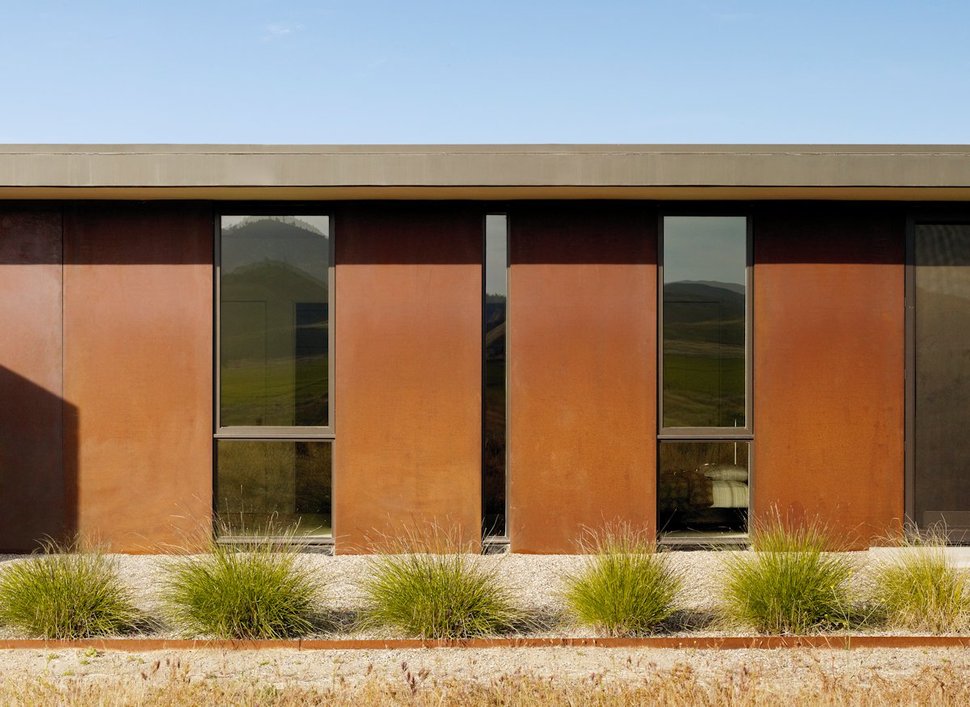 passively-cooled-house-with-outdoor-living-spaces-4-rust-detail.jpg