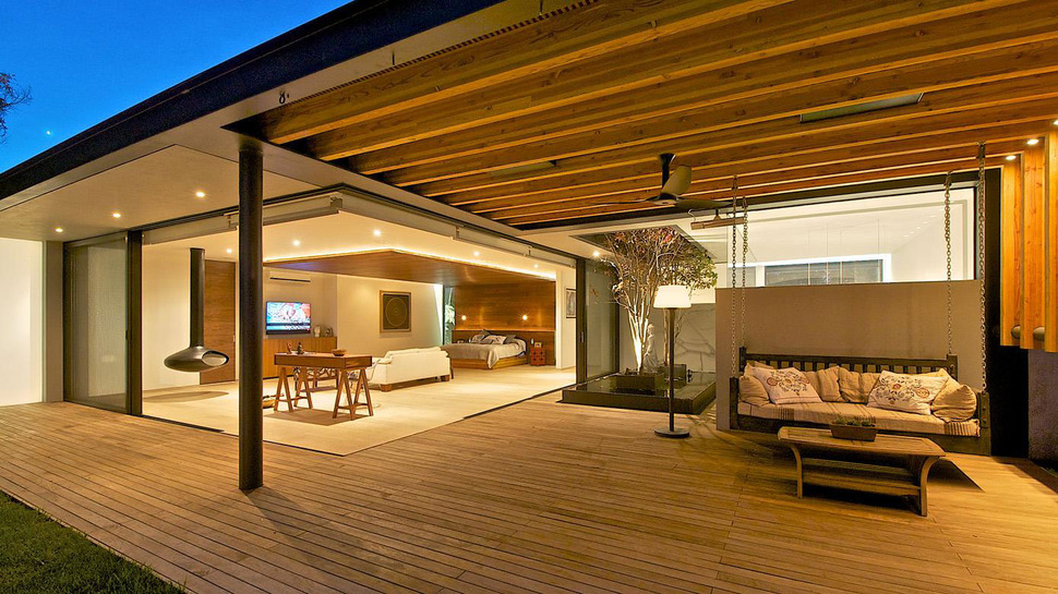 indoor-outdoor-zones-accentuated-vertical-gardens-18-bed.jpg