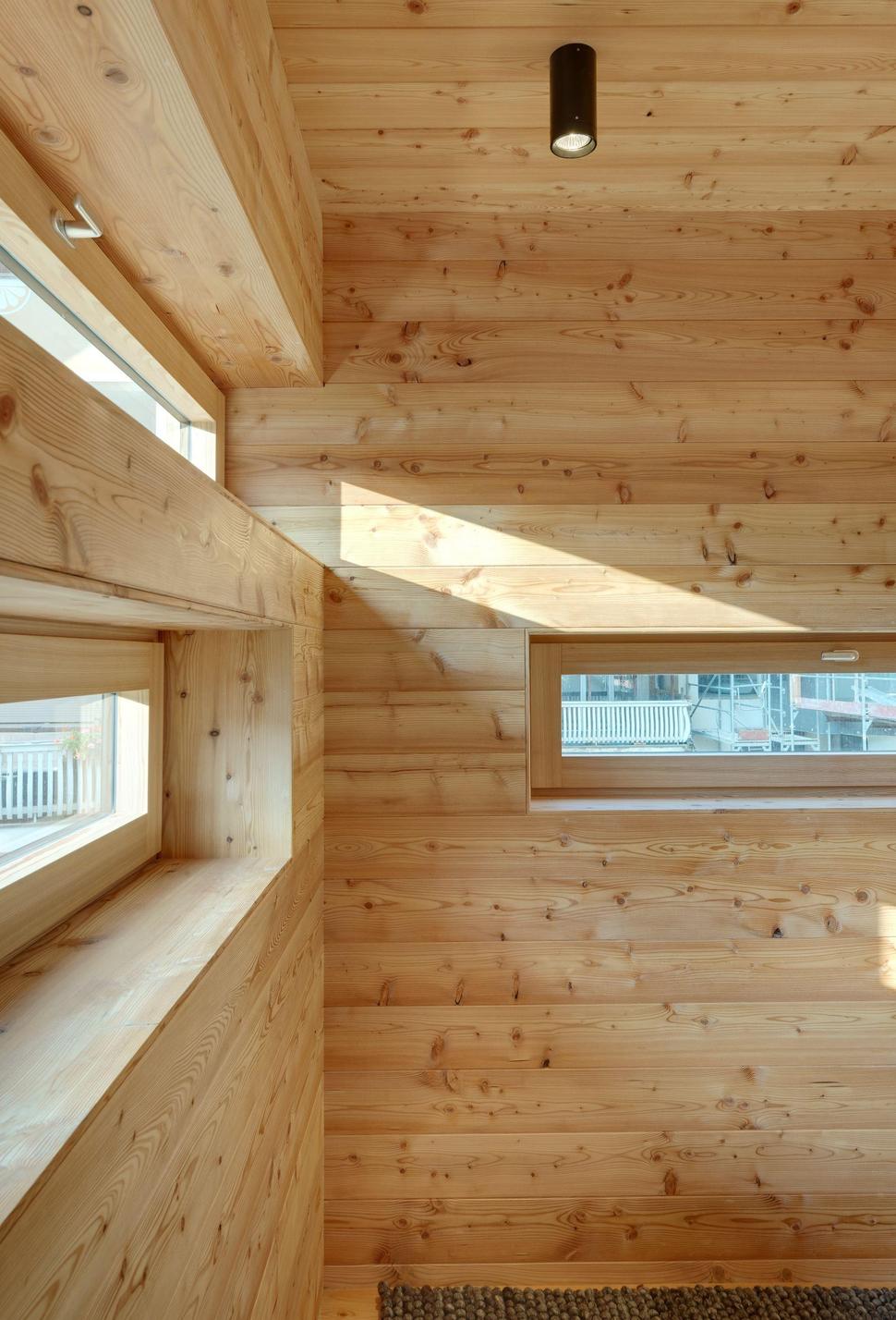 tiny-barn-conversion-zigzags-rooms-vertically-10-interior.jpg