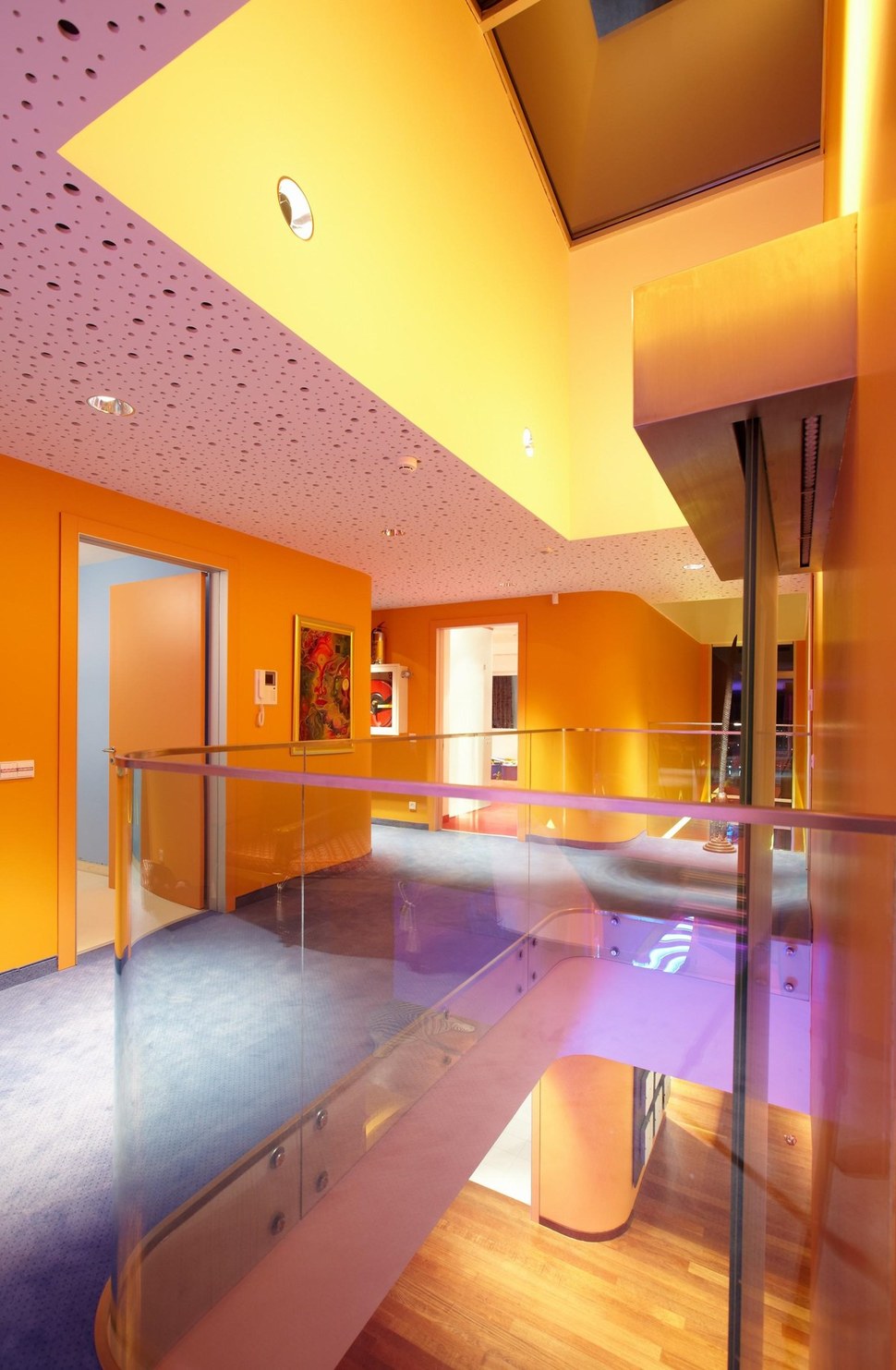 ultramodern-house-with-vibrant-lighting-design-focus-17-upper-floor.jpg