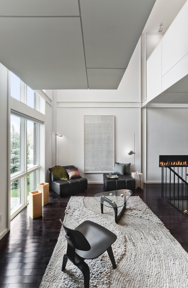 renovation-modernizes-victorian-home -cantilevered-master-suite-7.jpg