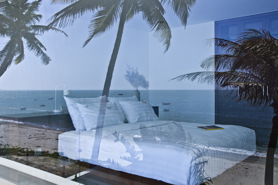 three-seaside-villas-infinity-pools-beachfront-access-24-bed.jpg