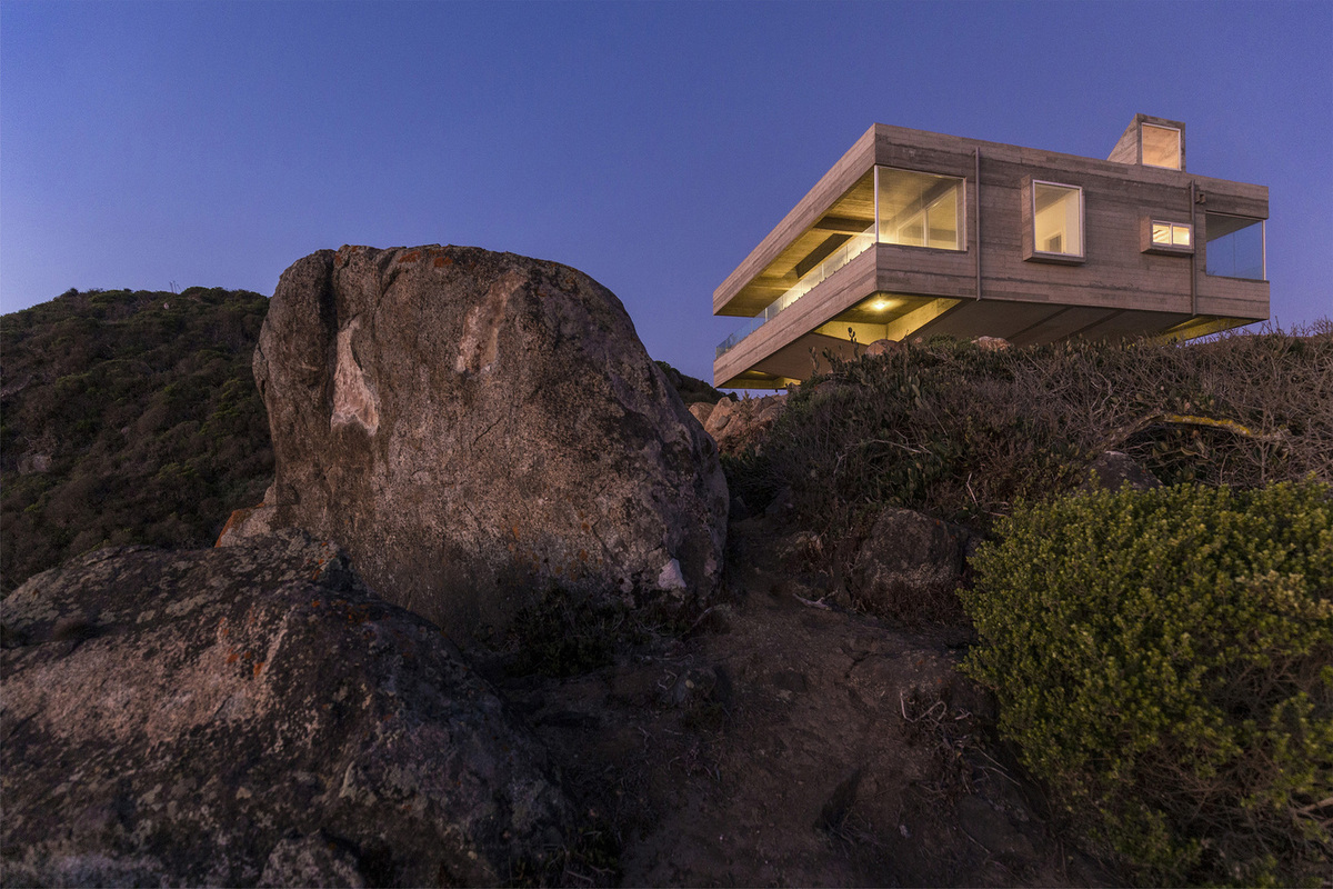 concrete-holiday-home-chile-gubbins-arquitectos-10.jpg