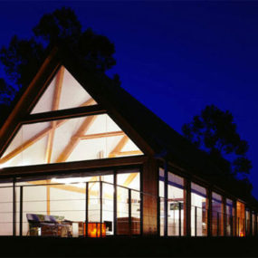 Contemporary Twist on the Barn House – Plentzia 79 House by AV62 Arquitectos