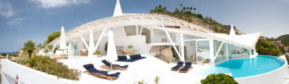bird house in mallorca with wings and luxury decks 5