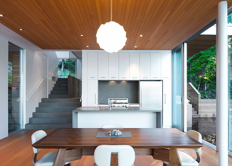 cantilevered-contemporary-escape-in-canadian-wilderness-7-kitchen.jpg