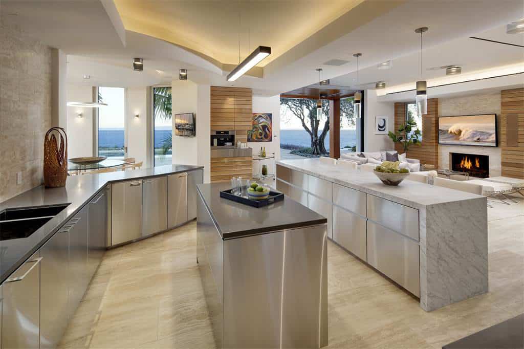 chefs-kitchen-is-sleek-and-stainless.jpg