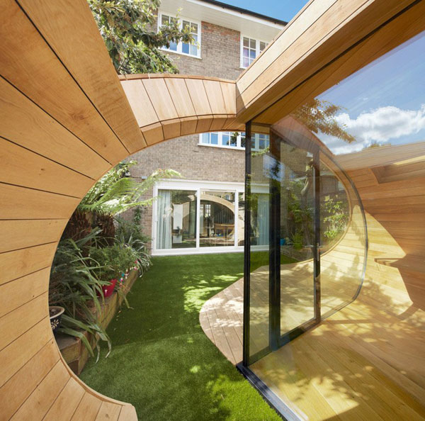 compact-curled-wood-house-6.jpg