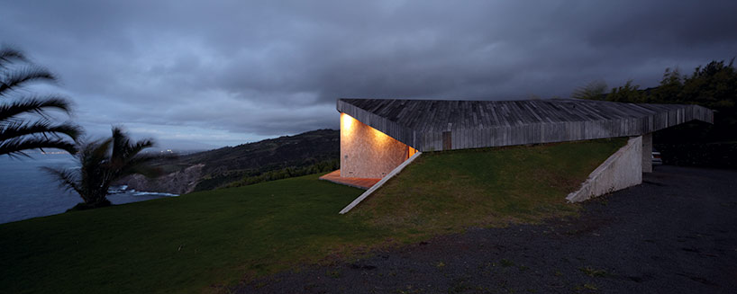 concrete house built for strong winds 19