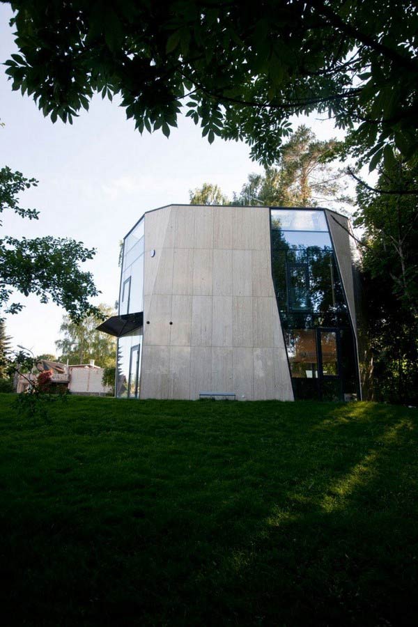 contemporary-summer-houses-modern-lithuanian-retreat-2.jpg