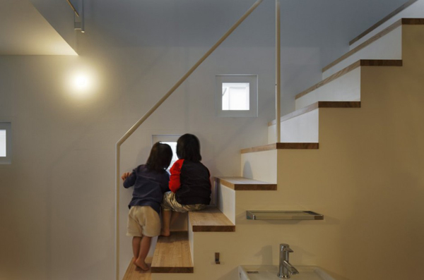 contemporary tokyo architecture with a twist 3