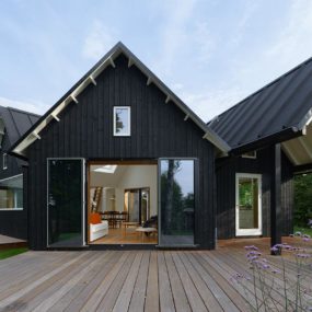 Contemporary yet Traditional Danish Summer Cabin