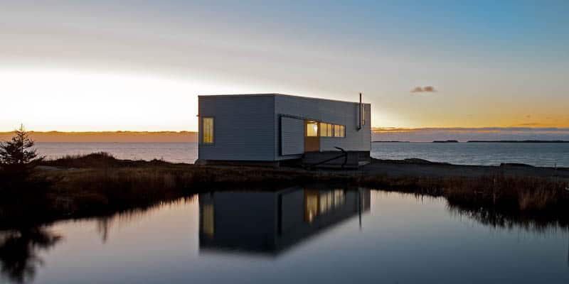 elongated waterfront house with amazing sea views 10