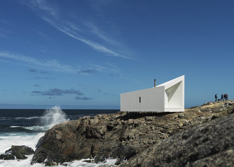 fogo island cabins by saunders architecture 12