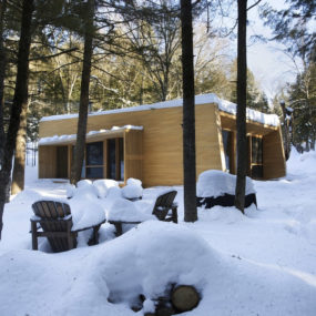 Forest Getaway Cabin with Sauna, Sunken Hot Tub