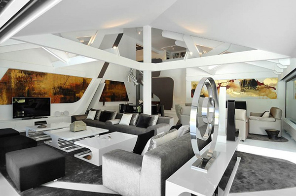 futuristic house where contemporary art meets modern living 5