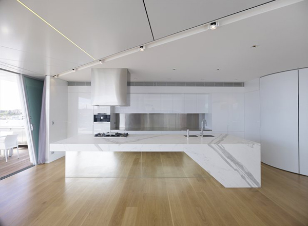 futuristic penthouse tops art deco building bondi beach 4
