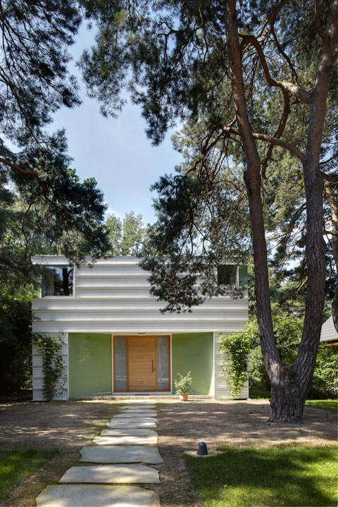 geometric-house-architect-german-lakefront-retreat-10.jpg