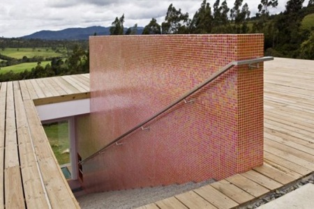 hillside-home-contemporary-colombia-2.jpg