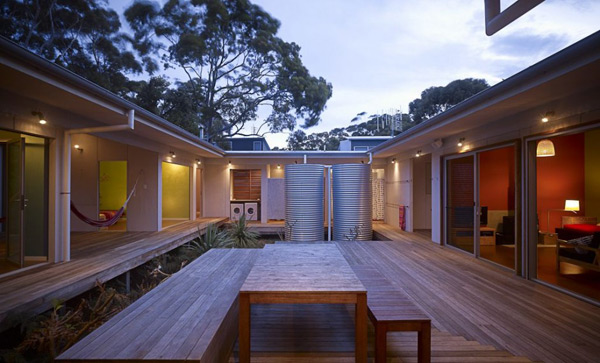 interior courtyard home plans australian holiday 2 Courtyard House Plans – Idyllic Interior Courtyard
