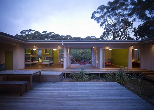interior-courtyard-home-plans-australian-holiday-3.jpg