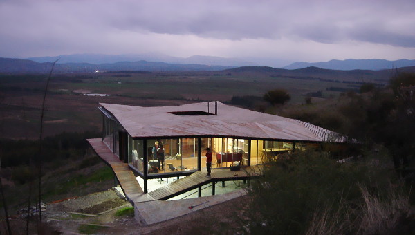 Contemporary House Design in Talca, Chile – unique Kiltro house