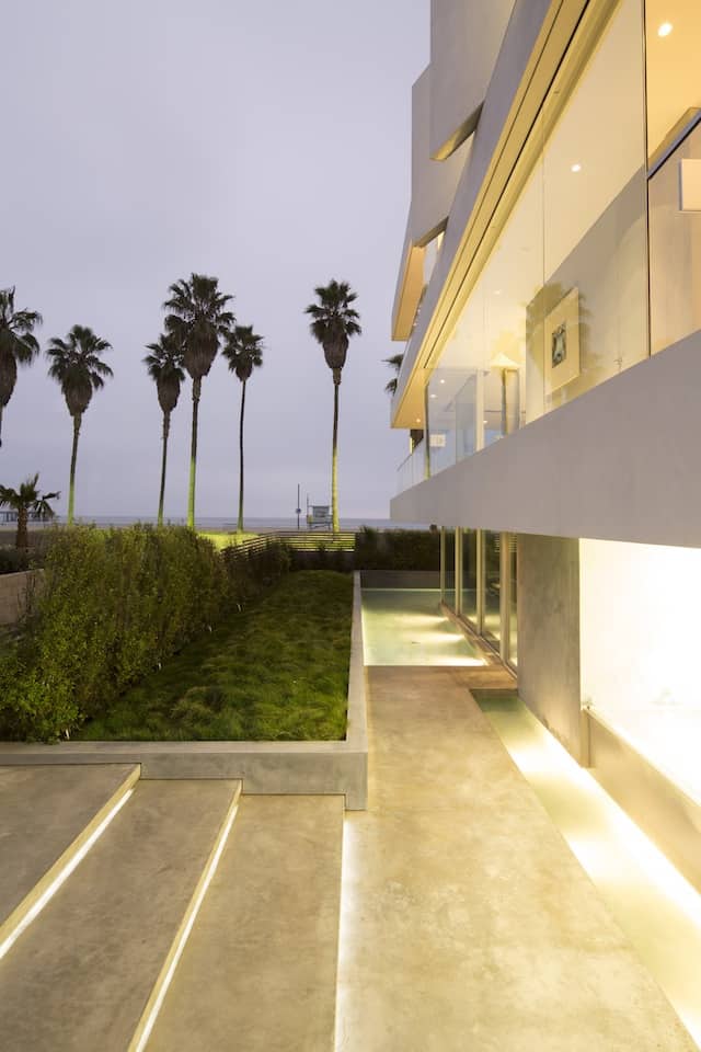 local artists multipurpose california beach home step lighting