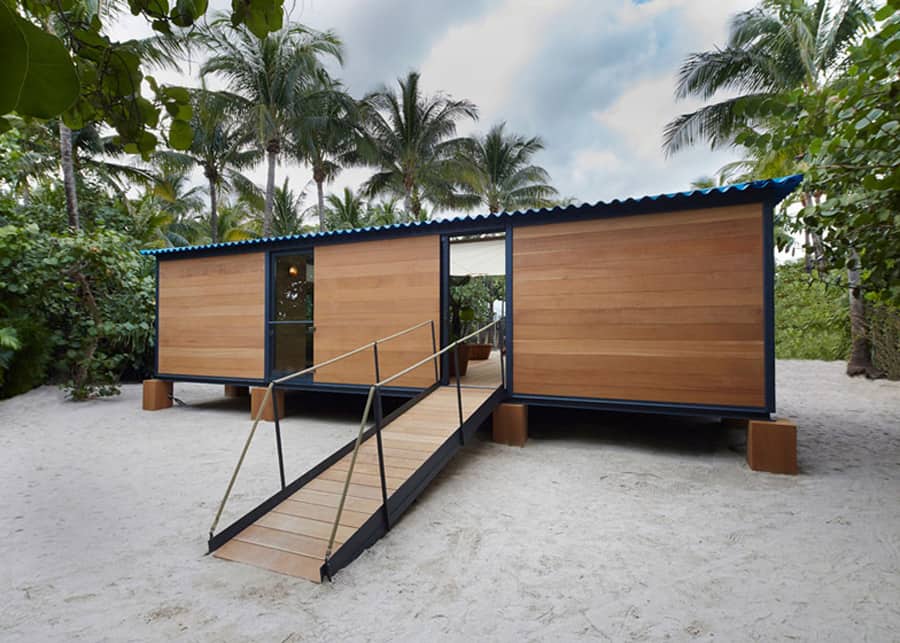 louis-vuitton-brings-modernist-beach-house-to-life-3.jpg