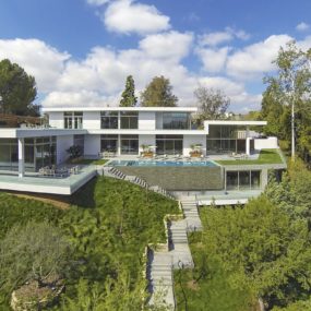 Luxury Los Angeles House With Rooftop Decks