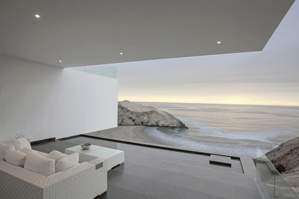 modern-geometric-house-design-built-around-the-view-7.jpg