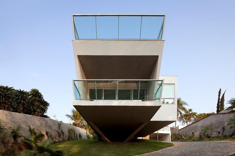 modern resort style home of geometry and glass 4