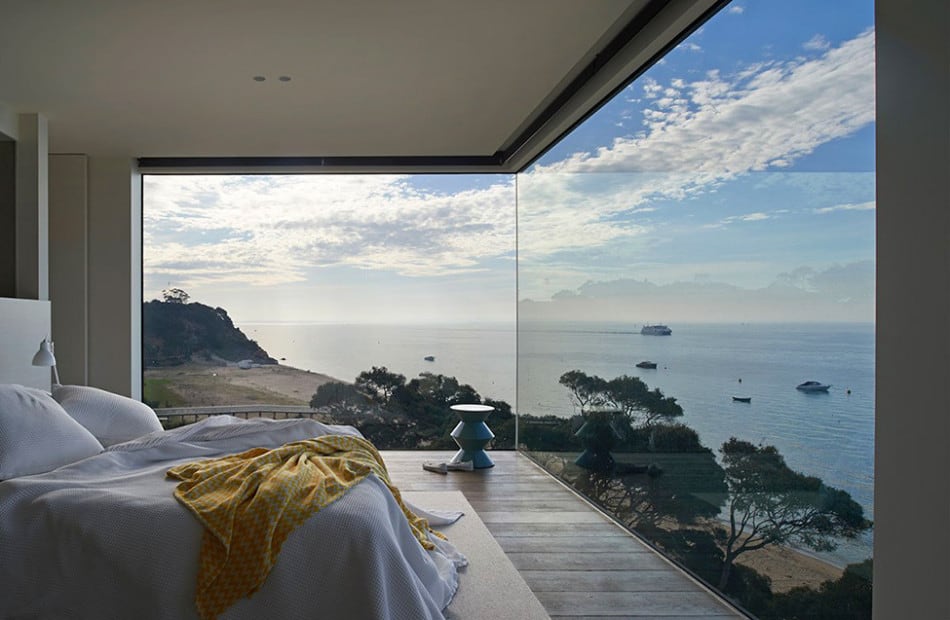 Modern Wood and Glass Australian Beach House