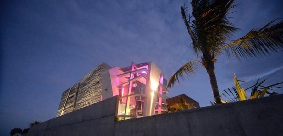 modernist mexican house with abstract shape and exciting lighting 16