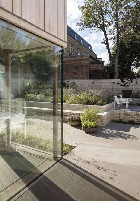 old london home gets fresh glass addition 15