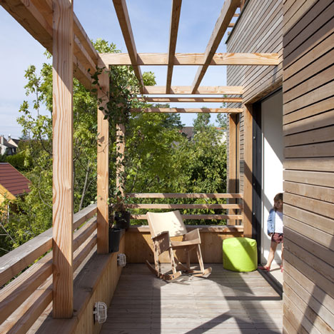 open roof house sustainable wood 3