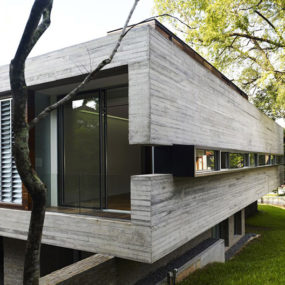 Platform Deck House by Singapore Architecture Firm