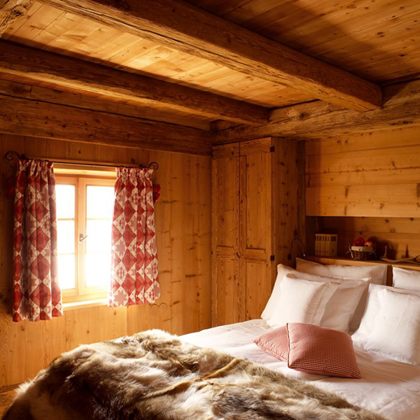 rustic-log-cabin-design-stunning-interiors-15.jpg