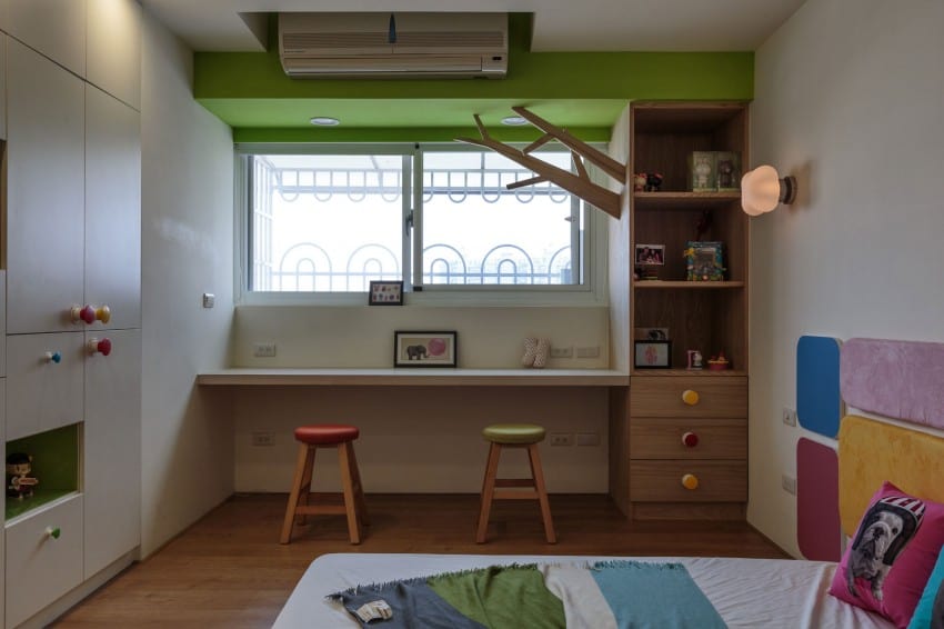 small-urban-apartment-with-synthetic-saturated-style-18.jpg