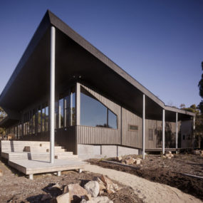House With Courtyard In The Middle in Australian Outback