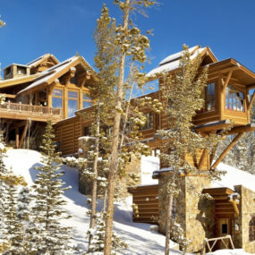 Stone Mountain Chalet with Elevator and Ski Room