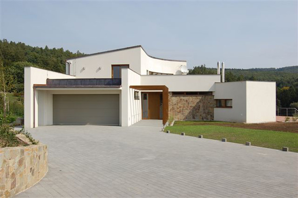 three-level-house-plans-luxury-valley-home-2.jpg