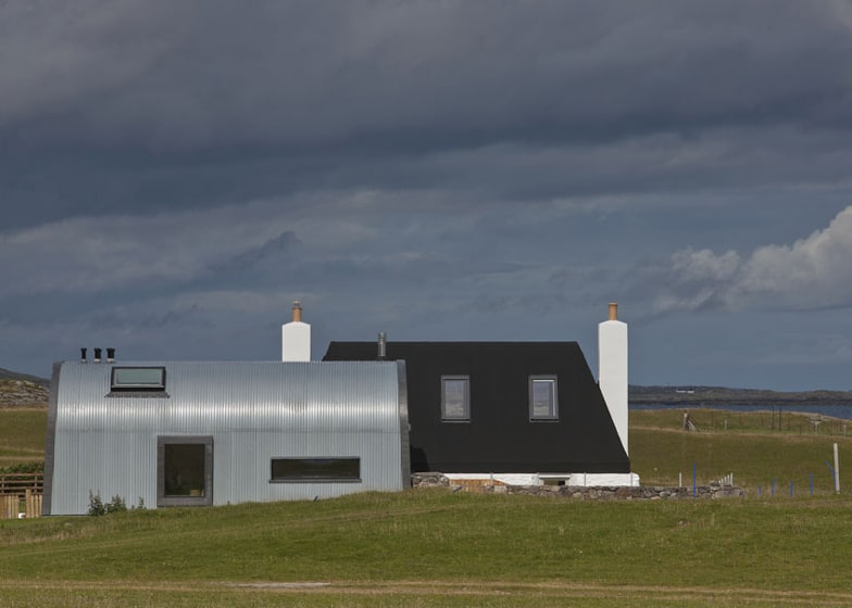 traditional-scottish-cottage-reinvented-with-chic-agricultural-industrial-flair-3-rear-straight.jpg